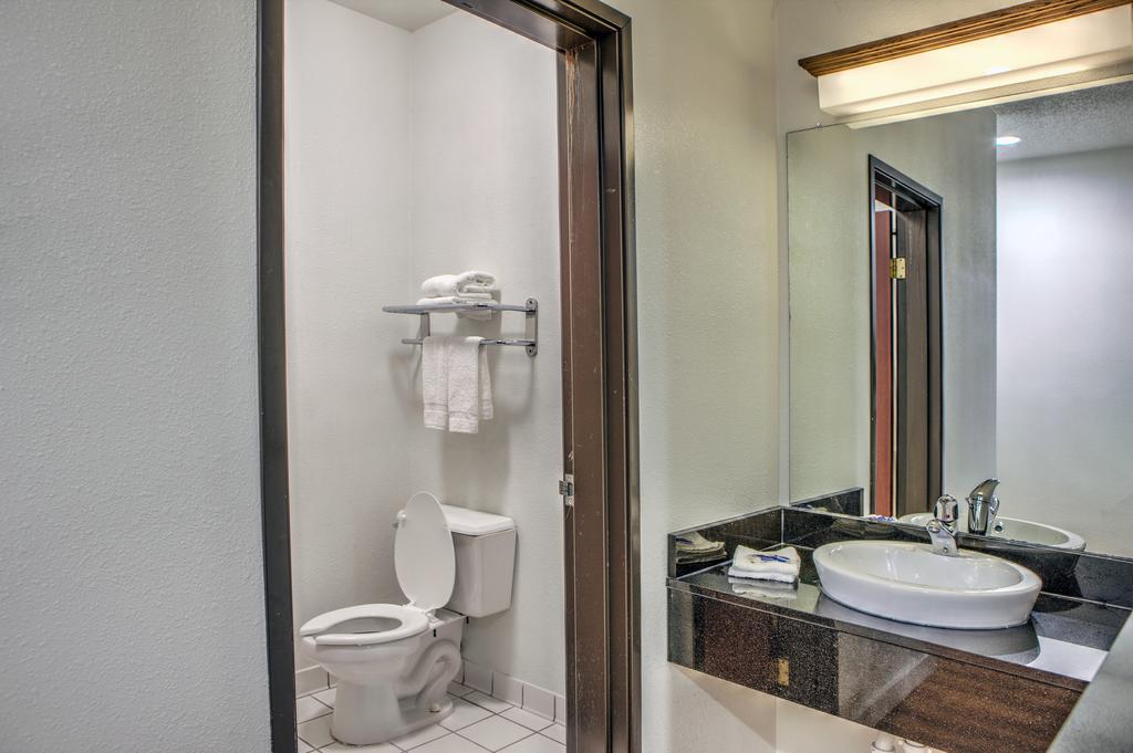 Motel 6-Dallas, Tx - Northwest Luaran gambar